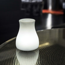 Load image into Gallery viewer, Olio Bluetooth Outdoor LED Table Lamp.