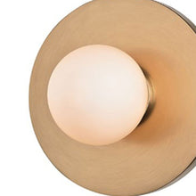 Load image into Gallery viewer, Taft LED Bath Wall Light in Detail.