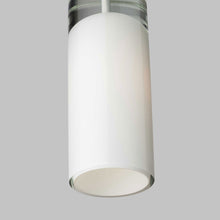 Load image into Gallery viewer, Horizon Low Voltage Pendant Light in Detail.