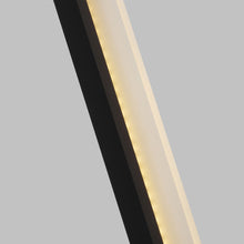 Load image into Gallery viewer, Kenway LED Wall Light in Detail.