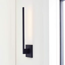 Load image into Gallery viewer, Klee LED Wall Light in Detail.