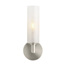 Load image into Gallery viewer, Vetra Wall Light in Detail.