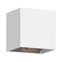 Load image into Gallery viewer, Vex 5 Outdoor LED Wall Light in White.