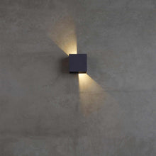 Load image into Gallery viewer, Vex 5 Outdoor LED Wall Light in Detail.