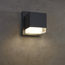 Load image into Gallery viewer, Voto Downlight Outdoor LED Wall Light in Detail.