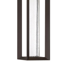 Load image into Gallery viewer, Shore Point LED Pendant Light in Detail.