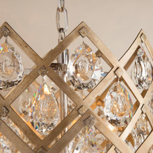 Load image into Gallery viewer, Tiara Pendant Light in Detail.