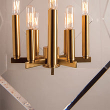 Load image into Gallery viewer, Travis Chandelier in Detail.