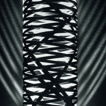 Load image into Gallery viewer, Tress Floor Lamp Detail.