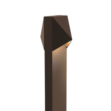 Load image into Gallery viewer, Triform Compact LED Bollard in Detail.
