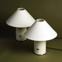 Load image into Gallery viewer, Bond Table Lamp in Detail.