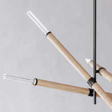 Load image into Gallery viewer, Cruz Chandelier in Detail.