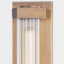 Load image into Gallery viewer, Godfrey Outdoor Wall Light in Detail.