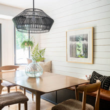 Load image into Gallery viewer, Hunters Point Chandelier in dining room.