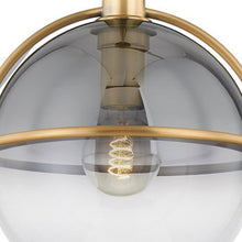 Load image into Gallery viewer, Ivins Pendant Light in Detail.