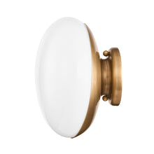 Load image into Gallery viewer, Ojai Wall Light in Detail.