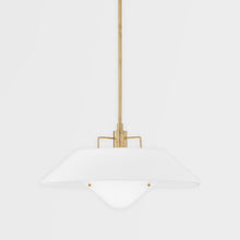 Load image into Gallery viewer, Otto Pendant Light in Detail.