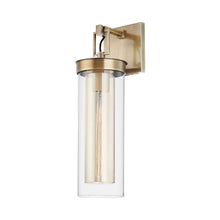 Load image into Gallery viewer, Pira Wall Light in Patina Brass.