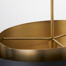 Load image into Gallery viewer, Roux Pendant Light in Detail.