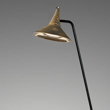 Load image into Gallery viewer, Unterlinden LED Table Lamp in Detail.