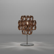 Load image into Gallery viewer, Minigiogali Table Lamp in Detail.