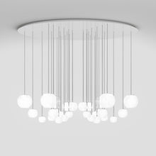 Load image into Gallery viewer, Oto Sp Cha Chandelier in Detail.