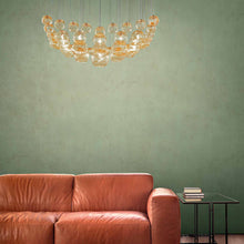 Load image into Gallery viewer, Oto Sp Sur Chandelier in Detail.