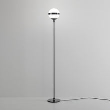 Load image into Gallery viewer, Peggy Floor Lamp in Detail.