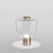 Load image into Gallery viewer, Riflesso LT 3 LED Table Lamp in Detail.
