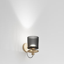 Load image into Gallery viewer, Tread Wall Light in Detail.