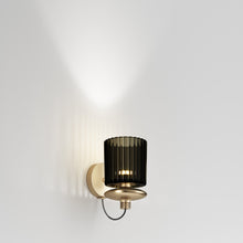 Load image into Gallery viewer, Tread Wall Light in Detail.