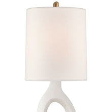 Load image into Gallery viewer, Capra Table Lamp in Detail.