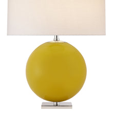 Load image into Gallery viewer, Elsie Table Lamp in Detail.