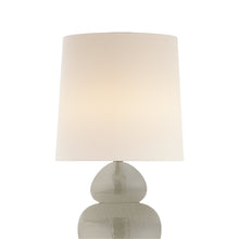 Load image into Gallery viewer, Michelena Table Lamp in Detail.