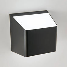 Load image into Gallery viewer, Ebb Outdoor LED Wall Light in Detail.