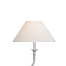 Load image into Gallery viewer, Piaf Linear Pendant Light in Detail.