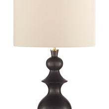 Load image into Gallery viewer, Saxon Table Lamp in Detail.