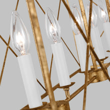 Load image into Gallery viewer, Beatrix Linear Pendant Light in Detail.