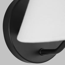 Load image into Gallery viewer, Burke Bath Wall Light in Detail.