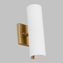 Load image into Gallery viewer, Capalino Wall Light in Detail.