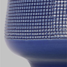 Load image into Gallery viewer, Ornella Table Lamp in Detail.