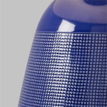 Load image into Gallery viewer, Ornella Table Lamp in Detail.