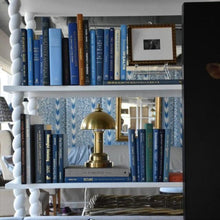 Load image into Gallery viewer, Totie Task Lamp in living room.