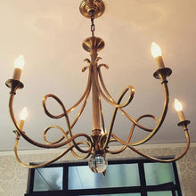 Load image into Gallery viewer, Twist Chandelier in Detail.