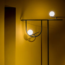 Load image into Gallery viewer, Yanzi LED Floor Lamp in Detail.