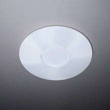Load image into Gallery viewer, Iris LED Flush Mount Ceiling Light in Detail.
