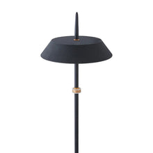 Load image into Gallery viewer, Santa Monica LED Floor Lamp in Detail.
