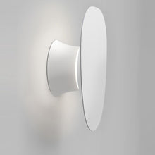 Load image into Gallery viewer, Facce Prism Shallow LED Ceiling / Wall Light in Detail.
