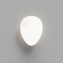 Load image into Gallery viewer, Facce Tetro Shallow LED Ceiling / Wall Light in Detail.
