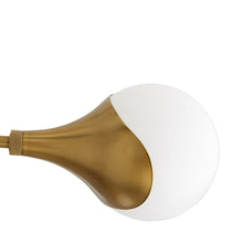 Load image into Gallery viewer, Augustus Chandelier in Detail.
